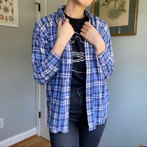 EUC Cozy Blue and White Vintage Flannel